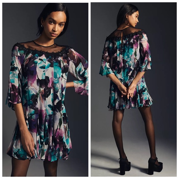Anthropologie Dresses & Skirts - Anthropologie Flutter-Sleeve Dress